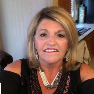 Meet your Posher, Debra